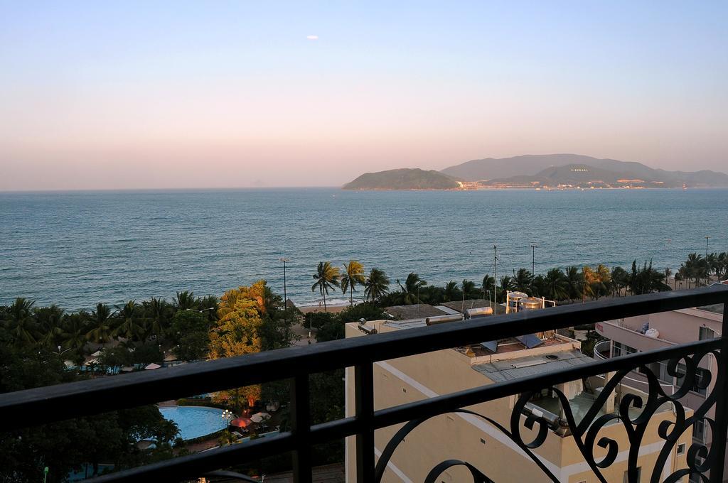 Db Hotel Nha Trang Buitenkant foto